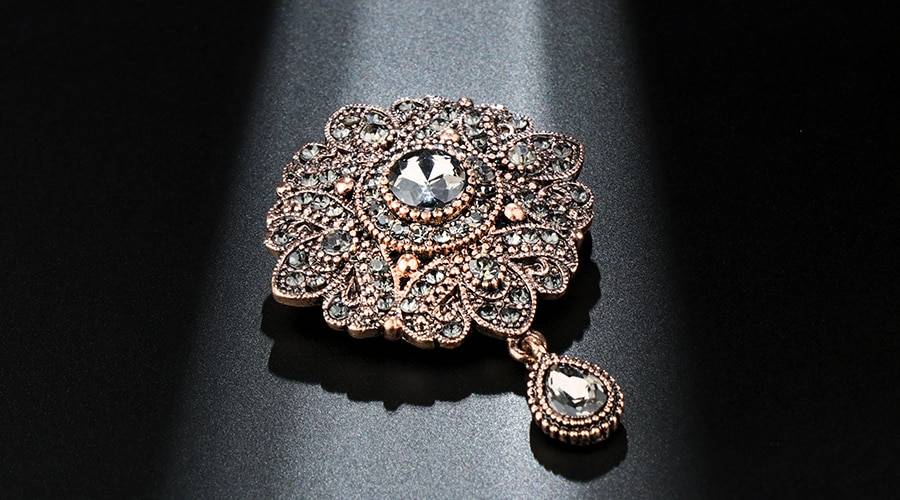 Women's Silver Flower Crystal Brooch