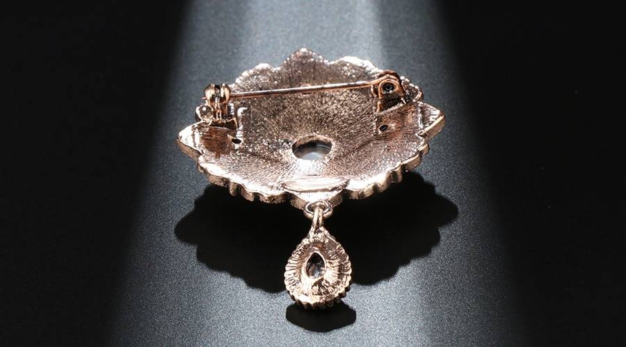 Women's Silver Flower Crystal Brooch