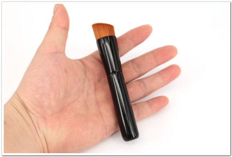 Professional Beveled Makeup Brush Professional Beveled Makeup Brush