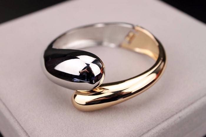 Women's Fashion Opened Bangle Bracelet