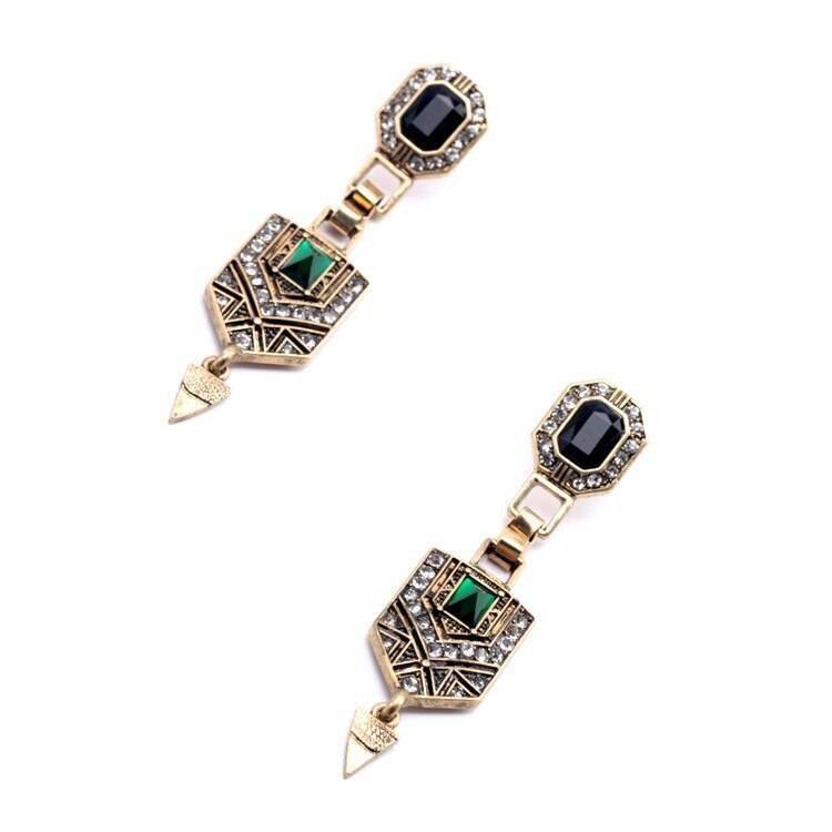 Vintage Style Green Crystal Drop Earrings for Women Vintage Style Green Crystal Drop Earrings for Women