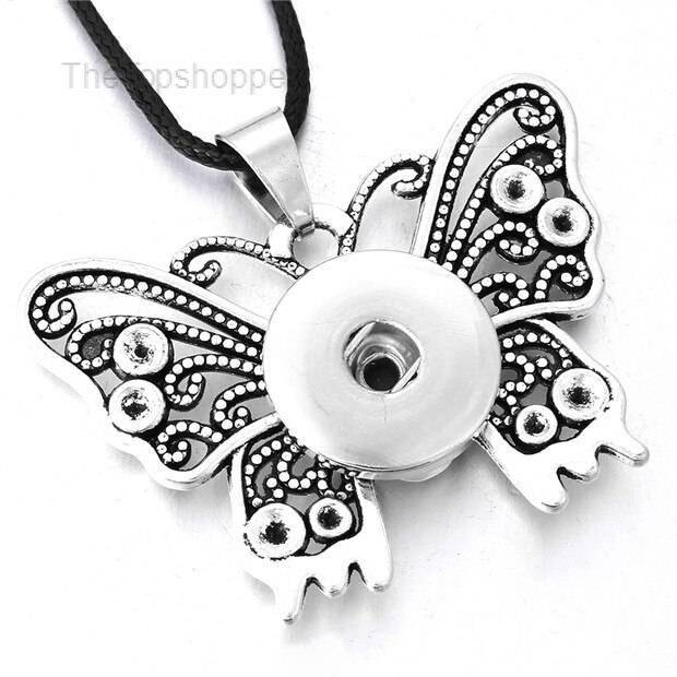 Women's Metal Snap Button Pendant Necklace